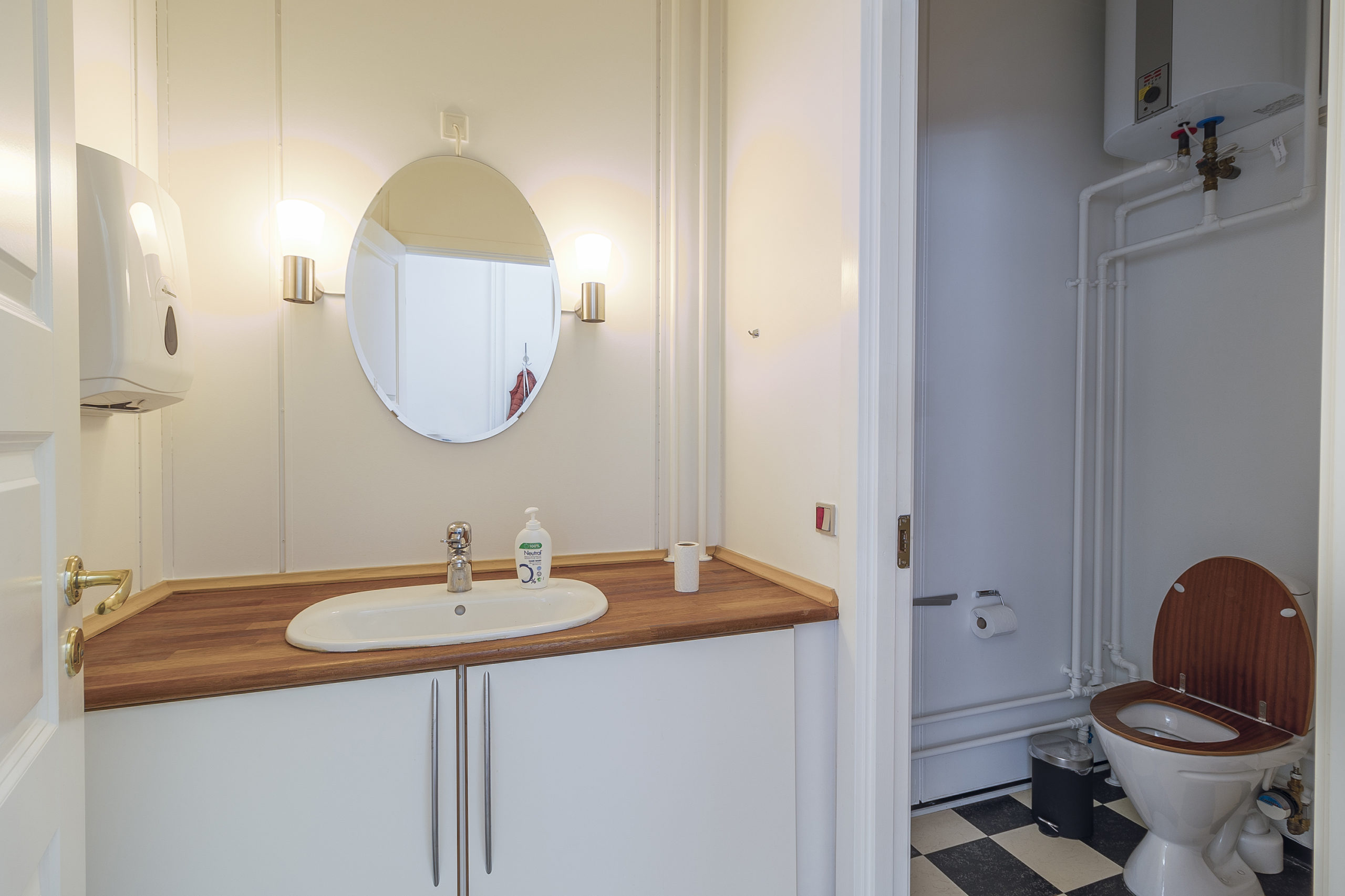 156 m² kontor/administrationslokale i Fredericia Midtpunkt udlejes