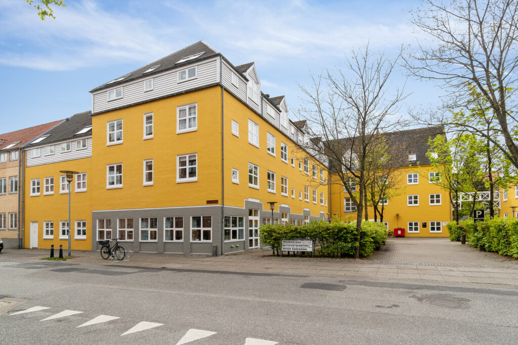 231 m² kontor eller foreningslokale centralt i Aalborg
