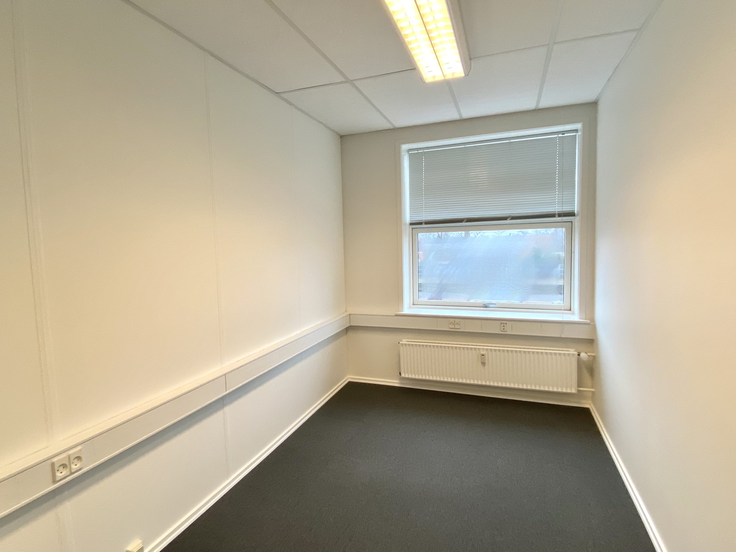 125 m² flotte istandsatte kontorlokaler til leje i Middelfart Midtpunkt
