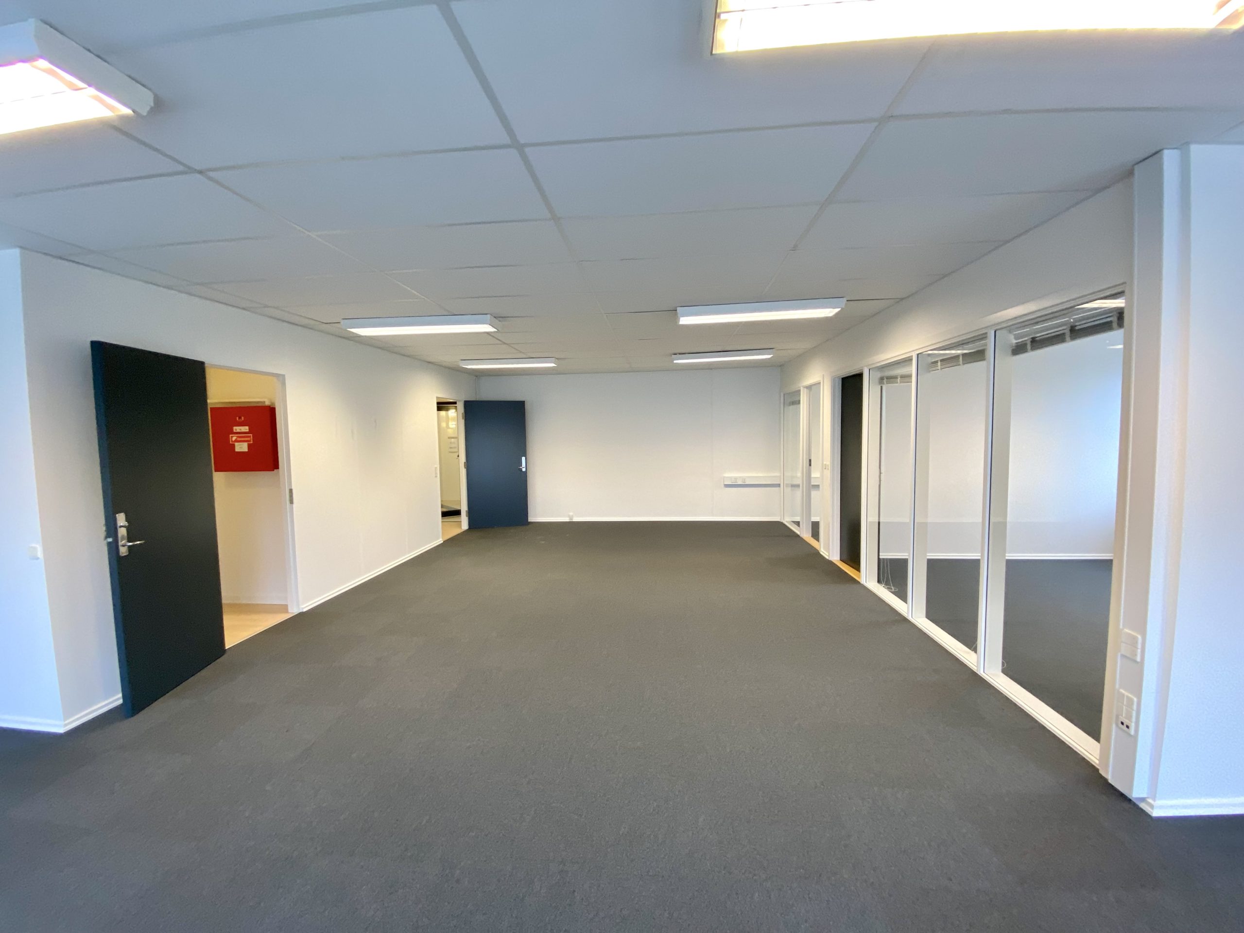 125 m² flotte istandsatte kontorlokaler til leje i Middelfart Midtpunkt