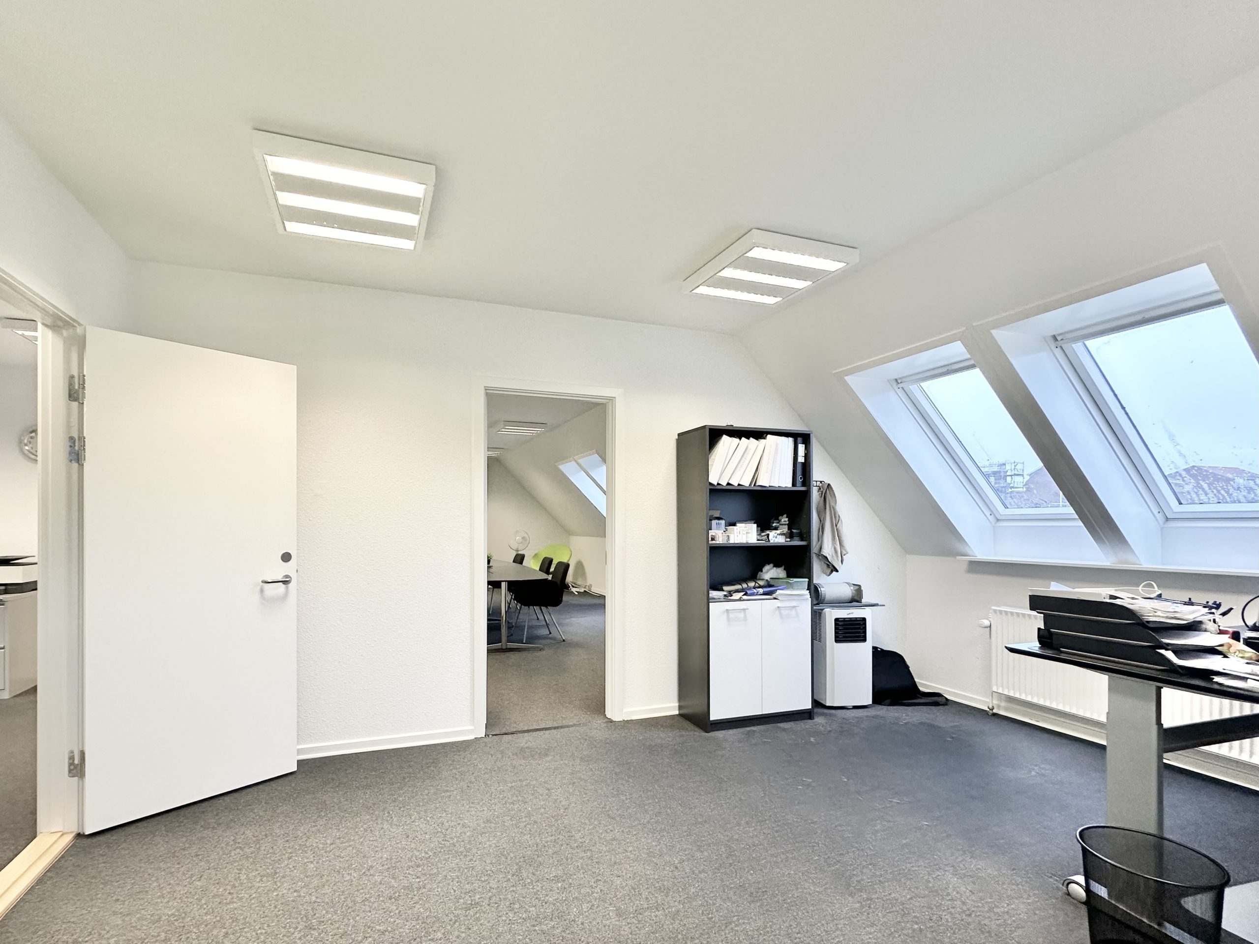 130 m² kontorlokaler udlejes på Dronningensvej i Nyborg