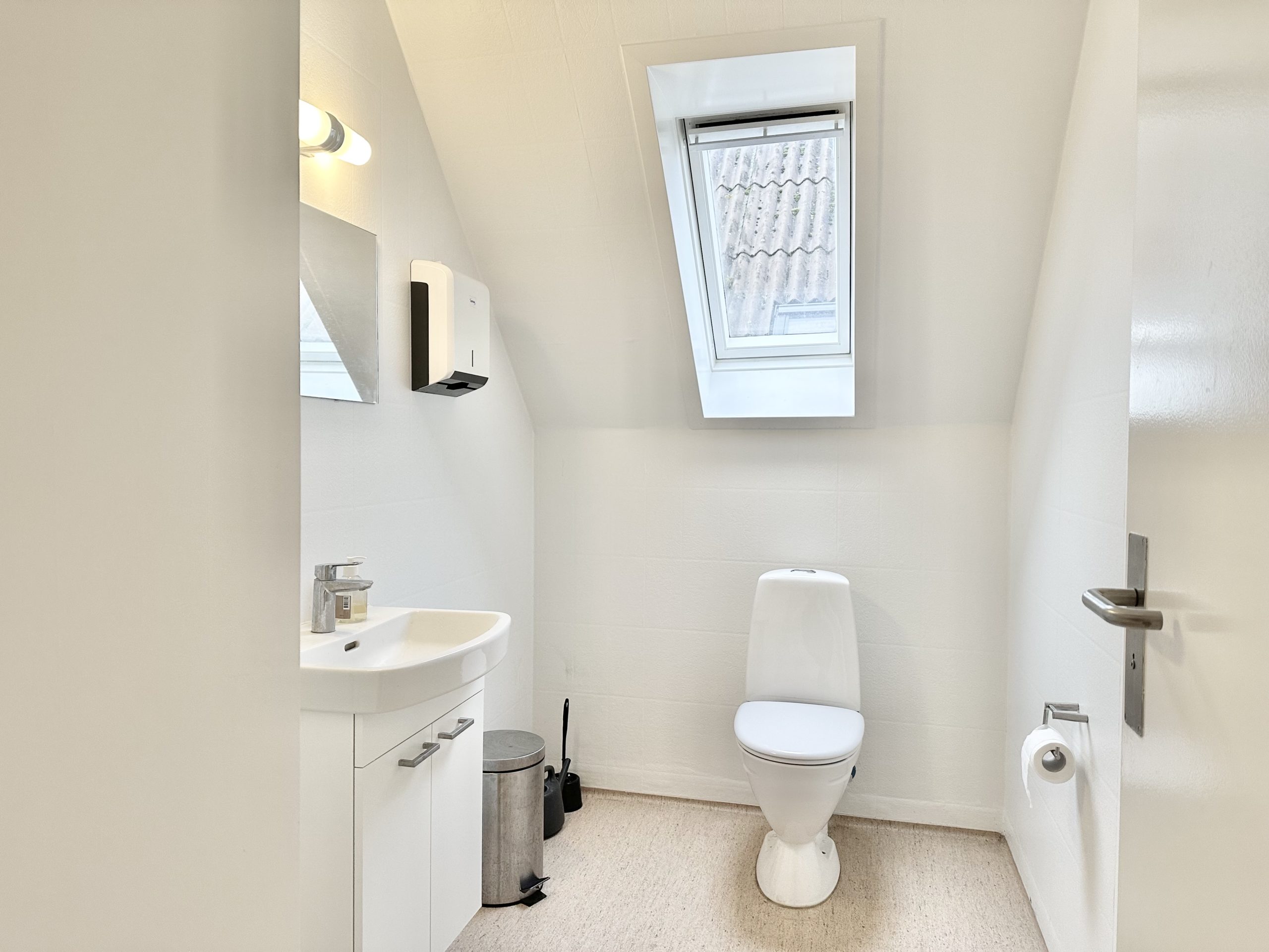 130 m² kontorlokaler udlejes på Dronningensvej i Nyborg